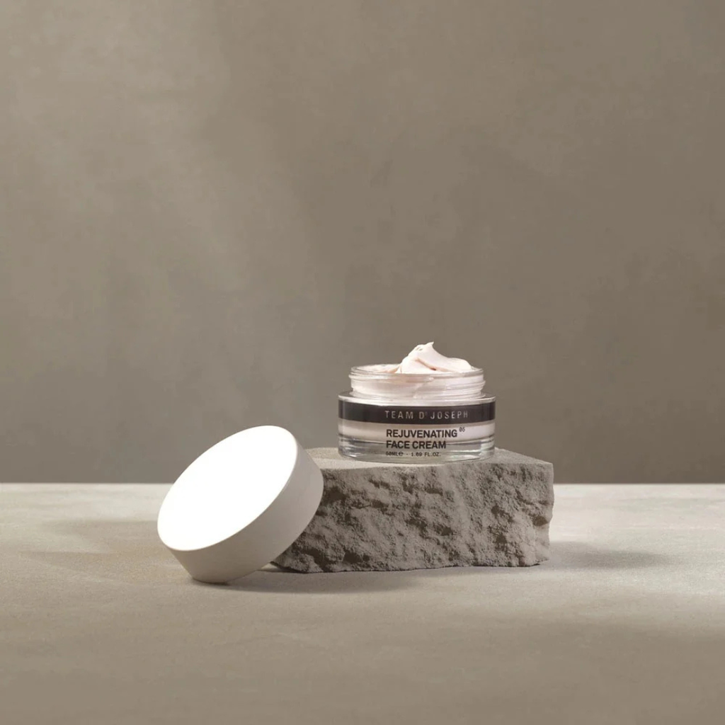 REJUVENATING FACE CREAM 50 ml.